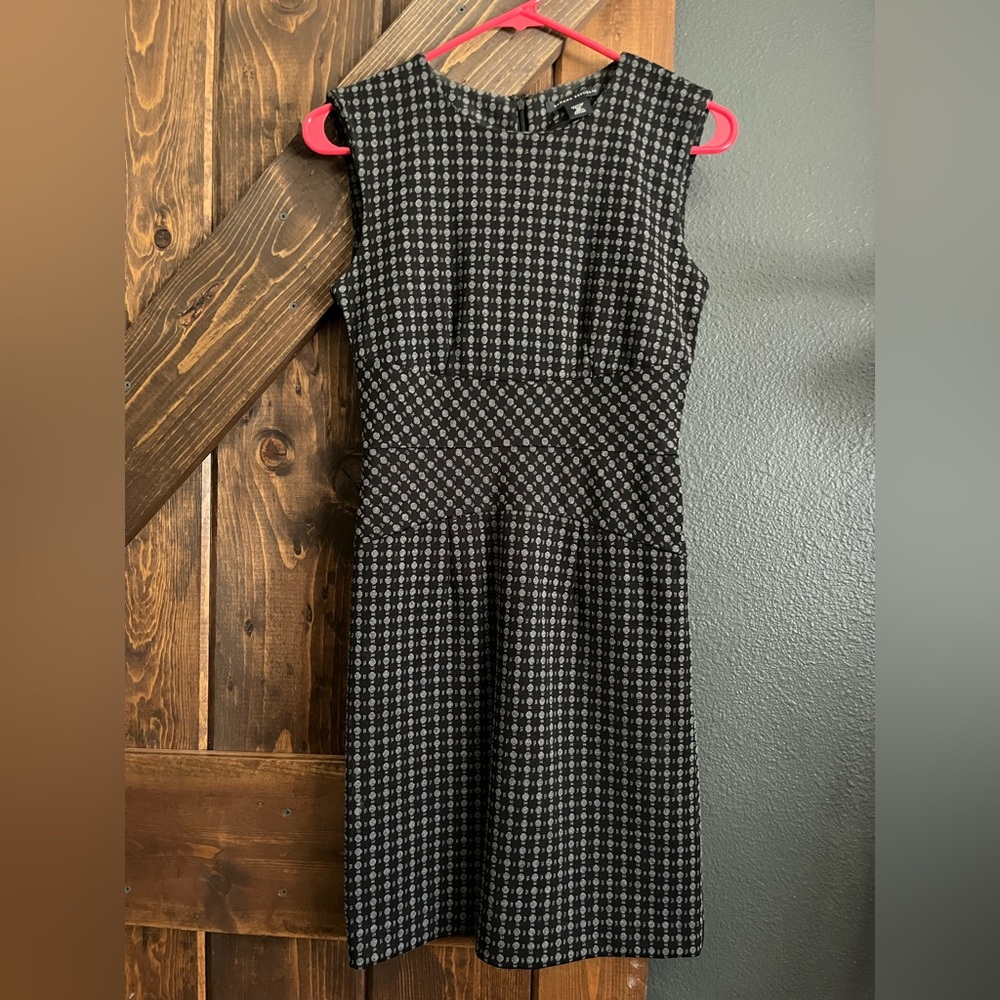 Banana Republic. Elegant Black and Gray Patterned Mini Dress